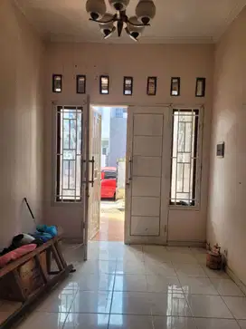 Jual rumah harga murah ukuran 6x15,,di metland puri