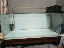 Aquarium 100x40x40 komplit dan rak kayu