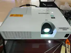 Proyektor projector Hitachi cp-x3021wn unit mulus terang HDMI