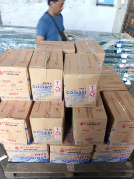 Radiator coolant red dan hijau 5L
