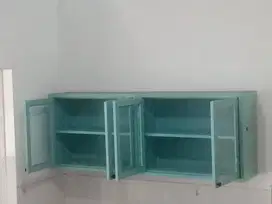 Sedang cari kabinet dinding berkualitas untuk mempercantik rumah?