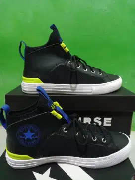 Sepatu Converse CTAS Hybrid Game Mid Black