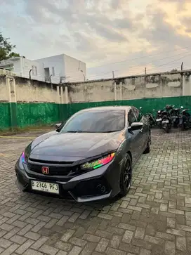 Honda Civic Turbo Hatcback 2018