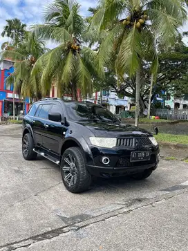 dijual pajero sport exceed 4x4 AT 2011