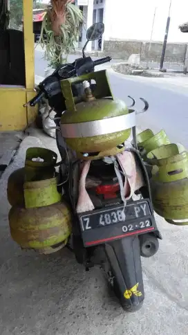 Keranjang Gas dan Galon Buat Motor