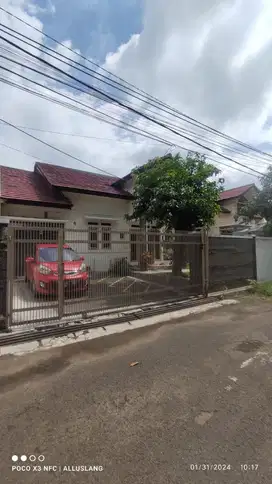 Rumah Minimalis di Komplek Pinus Soekarno Hatta