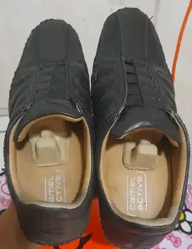 Sepatu camel active original 41, kulit