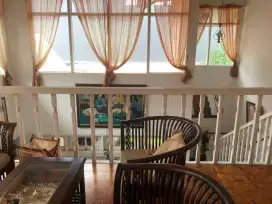 Rumah 2 lantai Modernland, siap huni, harga bersahabat