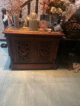Buffet jati ukiran