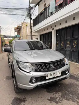 Strada triton hdx 2018 diesel istimewa siap pake