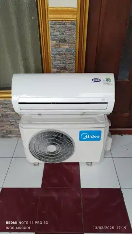 Jual ac midea 1/2 pk R410 lowwat 360 watt kondisi 95% ori semua