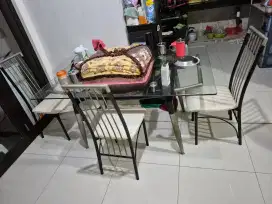 Meja makan kaca set sama kursi 3
