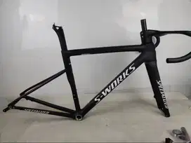 FRAME SEPEDA CARBON TYPE SL8 FRAME CARBON SL8