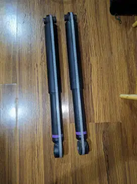 Shock Belakang Daihatsu Sigra OEM 5000 KM