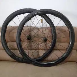 WHEELSET CARBON TYPE EVOLUTION 4550 WHEELSET SEPEDA DISC BRAKE