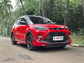 TDP10jt Raize GR 1.0 Turbo Two Tone 2021 AT