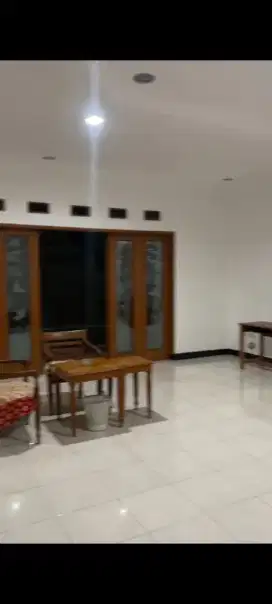JUAL RUMAH 3 LANTAI SIAP HUNI DI SETIABUDI REGENCY BANDUNG