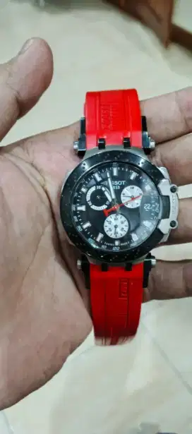 jam tangan TISSOT