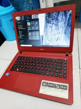 Laptop ACER  ES1 432 . RAM 10 GB/500GB .Normal. Lancar