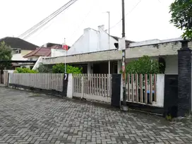 Tanah Bonus Rumah Di Condongcatur Dekat Ringroad,Pakuwon Mall, UGM,UPN