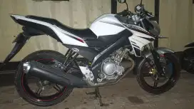 Vixion nvl 2014 . Mesin sehat. Ss lengkap . Pajak lewat 1 th.