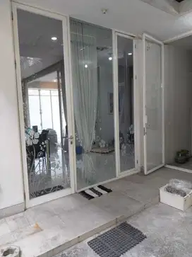 disewakan cepat rumah di pakuwon indah