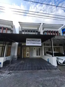 DISEWAKAN RUMAH di Perumahan Green Semanggi Mangrove
