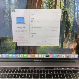 Macbook Pro 2019 layar 15 inch Ram 16 Ssd 512 layar Core i9 lengkap