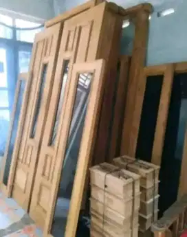 Jual kusen pintu &jendela komplit buat 1 rumah nutup