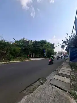 Disewakan lahan komersil at Ciputat timur Tangerang Selatan
