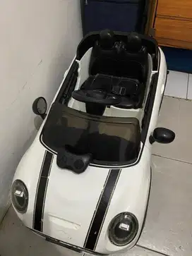 Mobil aki remot anak