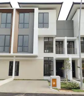Dijual Rumah 3 Lantai Di Cluster Maninjau Cakung Jakarta Timur