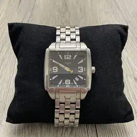 Jam Tangan Pria Tissot Quadrato
