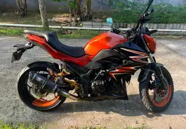 Kawasaki Z250 Orange Tahun 2014