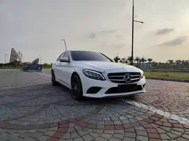 TERMURAH RARE ITEM Mercedes Benz C200 EQ Boost W205 2019 SIAP PAKAI