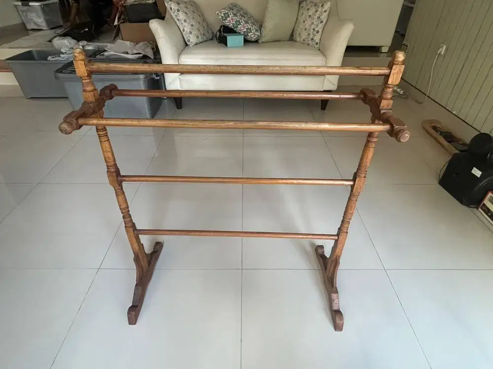 gantungan handuk/kain