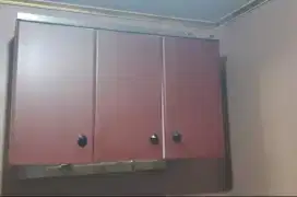 Lemari Gantung merk Royal
