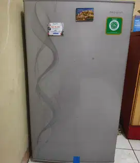 Kulkas Sharp 1 pintu