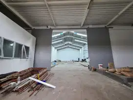 Dijual Gudang Gandeng dan Kantor Siap Pakai Pergudangan 99, Salembaran