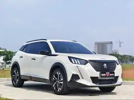 Peugeot 2008 Allure Plus 1.2 turbo 2022