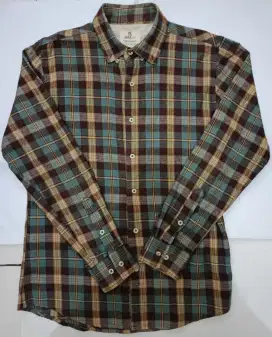 Kemeja Flanel Kotak
