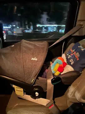 Carseat Car Seat Joei I-Snug 2