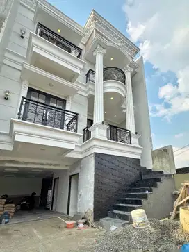 Rumah Baru Classic Mewah Di Pejaten Barat Jakarta Selatan