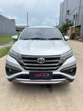 Toyota Rush matic 2020 murah silver