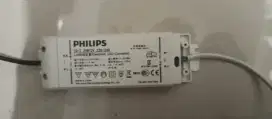 PHILIPS ED-S 30W12V 220-240
‎LED Electronic LED Convertor)