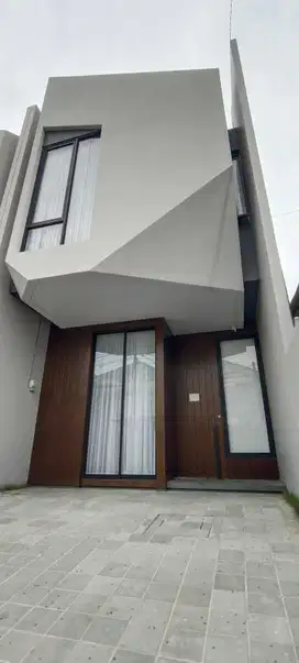 Full Furnished Tinggal Bawa Koper Sutorejo
