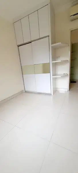 Rumah Dijual - Kelapa Gading - Bebas Banjirl