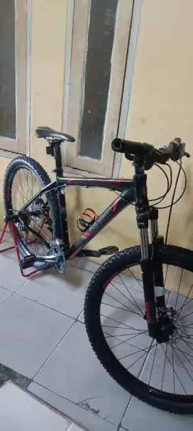Polygon xtrada 5 27.5 size M