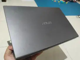 Dijual laptop Asus RYZEN 3 Ram 8GB DDR4 SSD 256NVME Win 11 Fingerprint