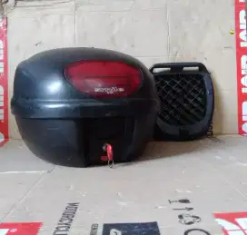 Box Motor Givi Seken